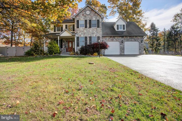 Property Photo:  642 Eric Drive  PA 17257 