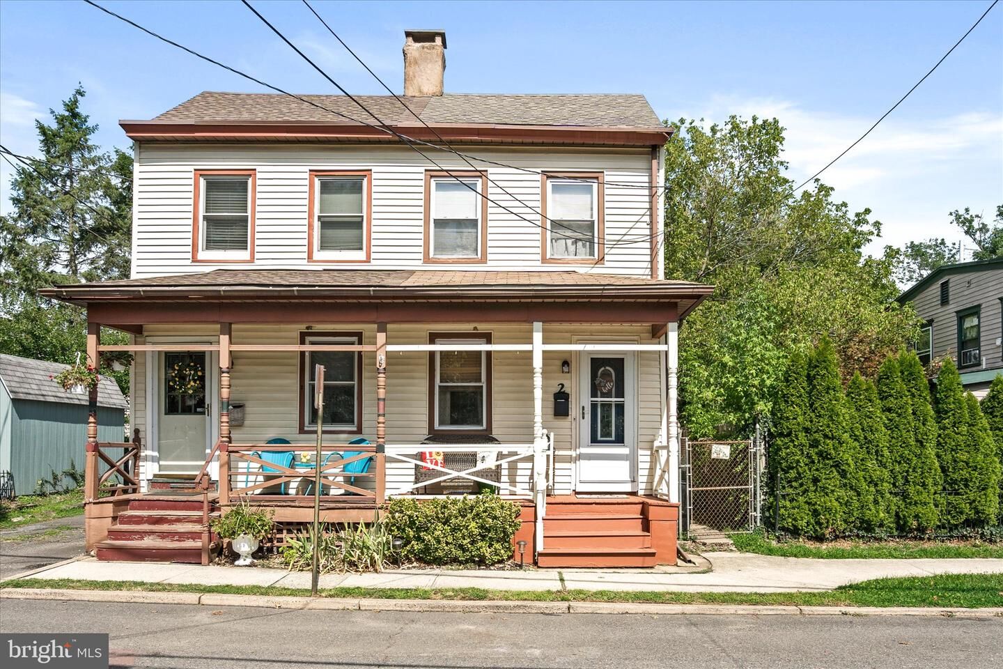 Property Photo:  2 W Chestnut Street  NJ 08505 