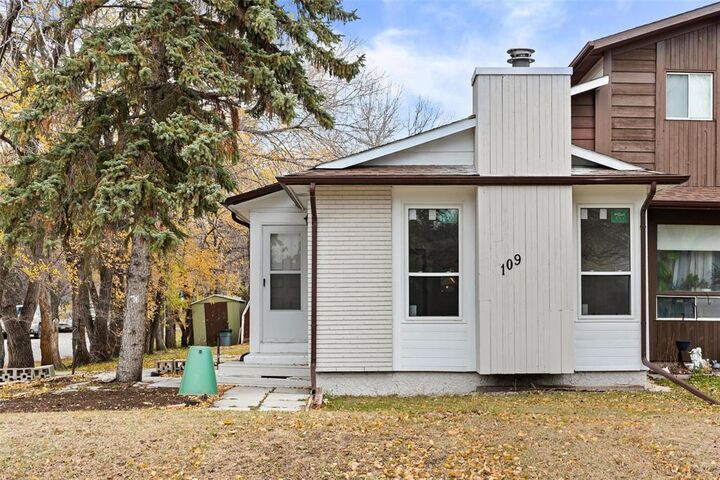 109 Grandmont Boulevard  Winnipeg MB R3V 1M8 photo