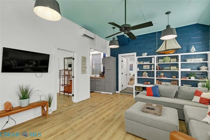 Property Photo:  31 Cross Street  VA 23175 