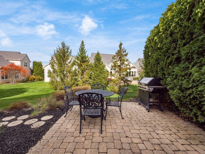 Property Photo:  210 Tinley Park Circle  OH 43015 