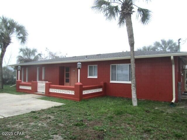 Property Photo:  5213 Trelawney Avenue  FL 32408 