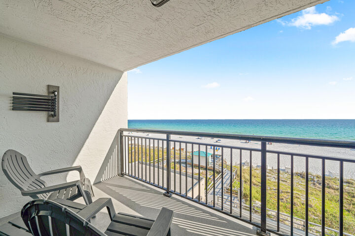 Property Photo: 1040 U.s. Highway 98 511 FL 32541