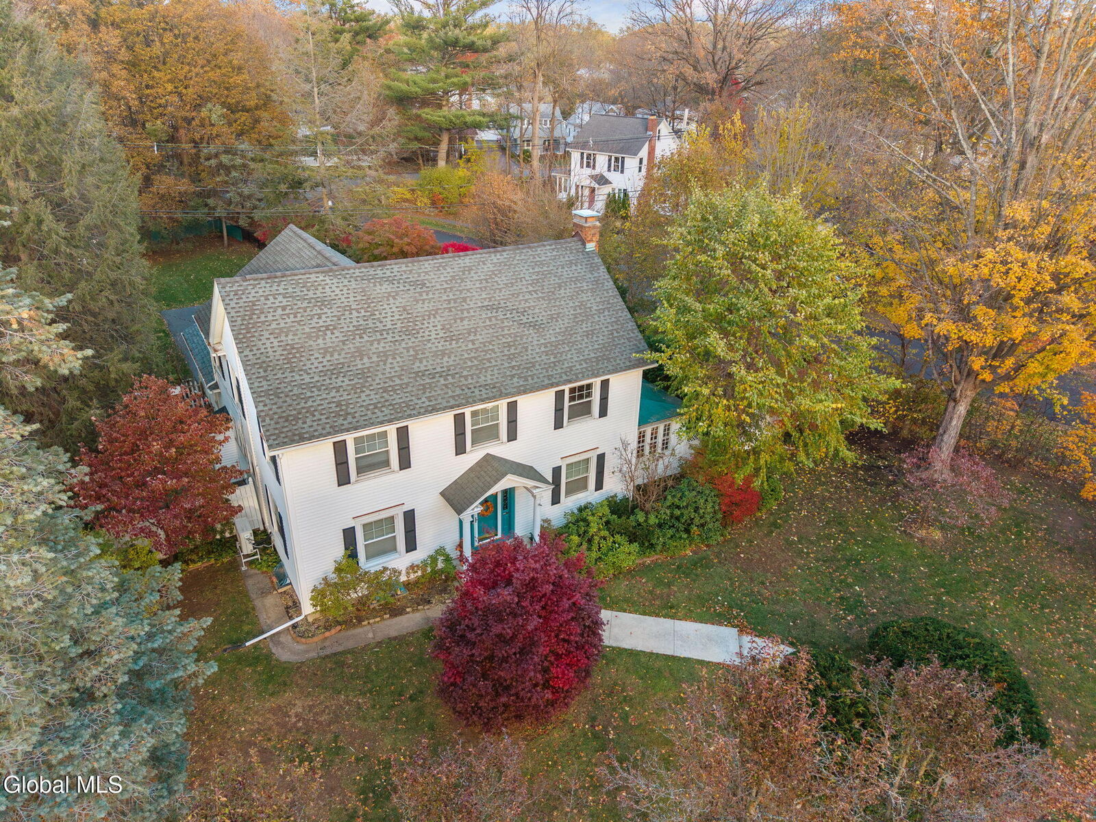 Property Photo:  2131 Grand Boulevard  NY 12309 