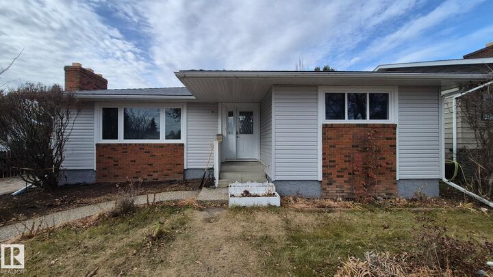 8502 99 Avenue  Fort Saskatchewan AB T8L 3B4 photo