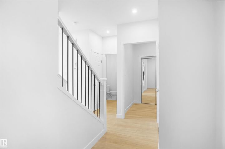 Property Photo:  18967 28 Avenue NW  AB T6M 3C4 