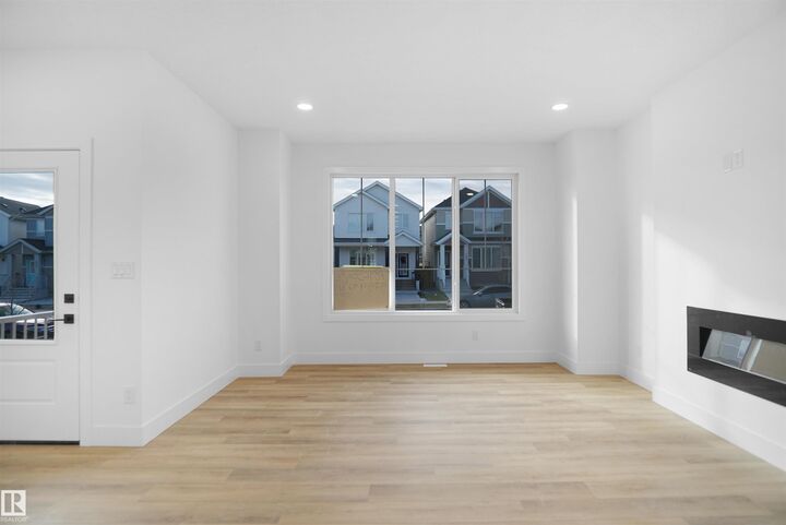 Property Photo: 784 Cy Becker Drive NW AB T5Y 2W4