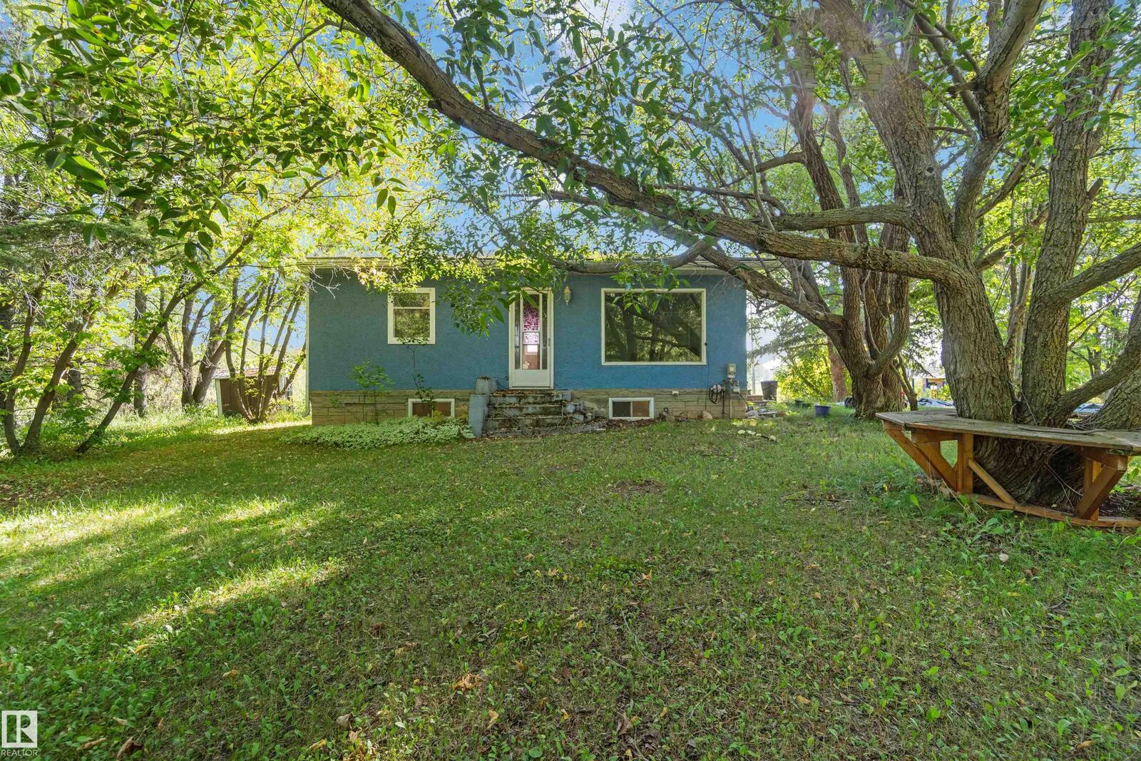 Property Photo: 56313 Rge Road 62 AB T0E 2A0