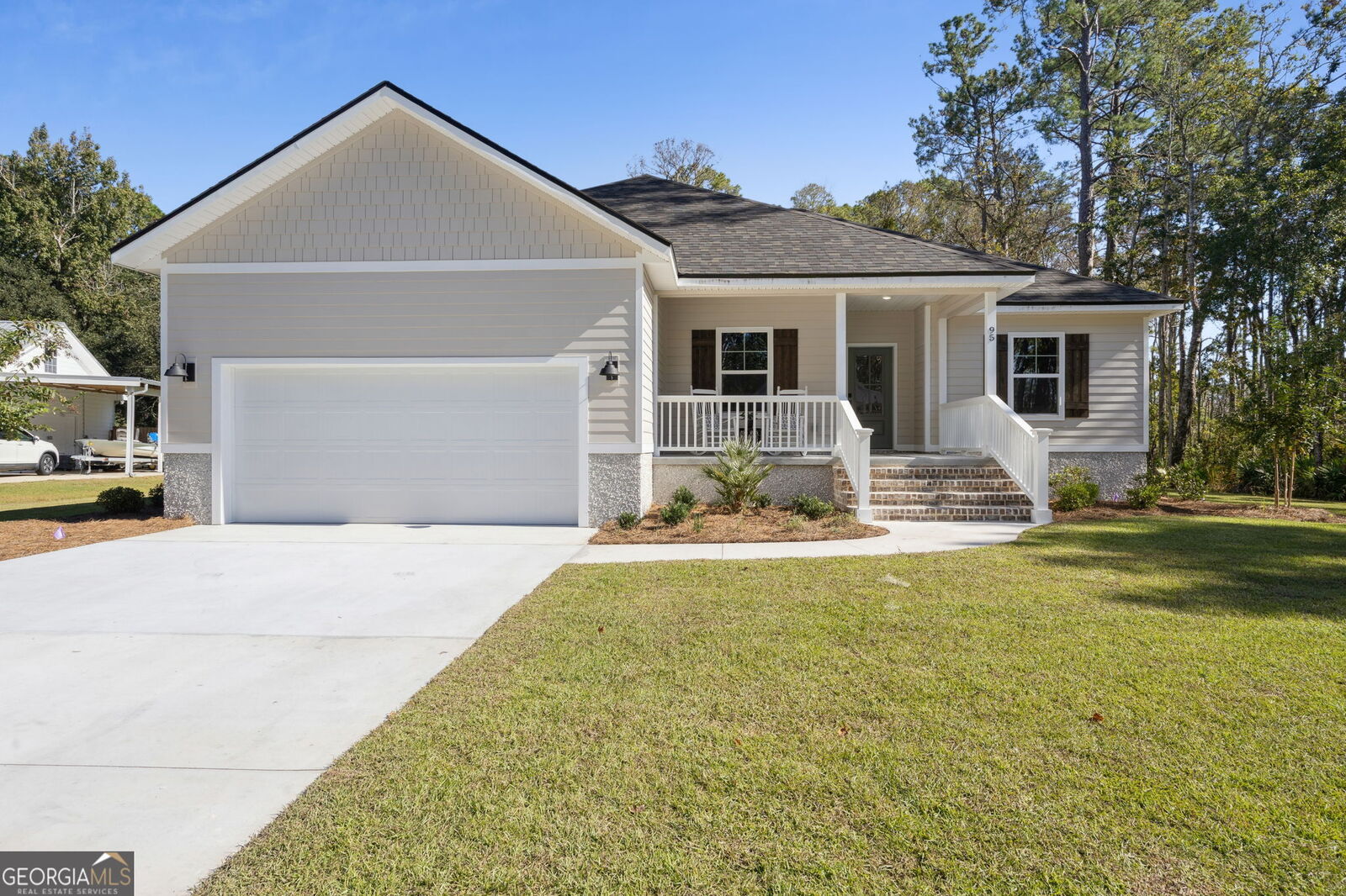 Property Photo:  95 Avants Court  GA 31558 