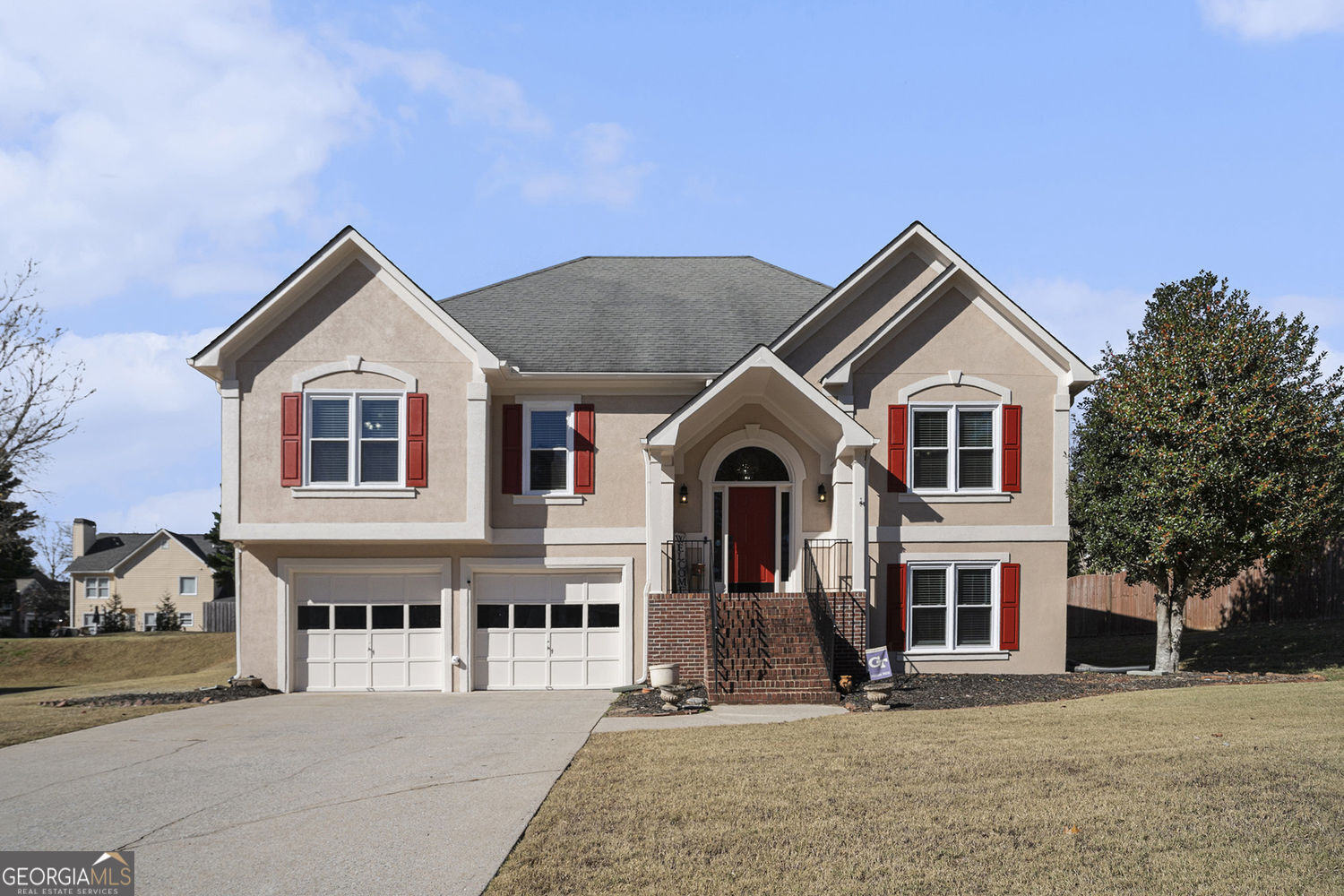 Property Photo: 420 Hunters Creek GA 30157