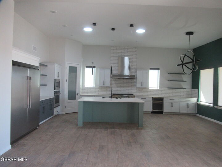 Property Photo: 5799 Juniper Creek Drive TX 79932