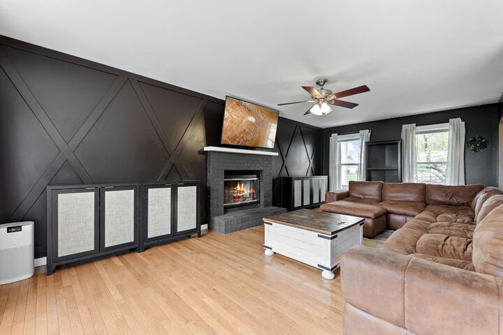 Property Photo: 3265 Atlanta Boulevard IN 46368