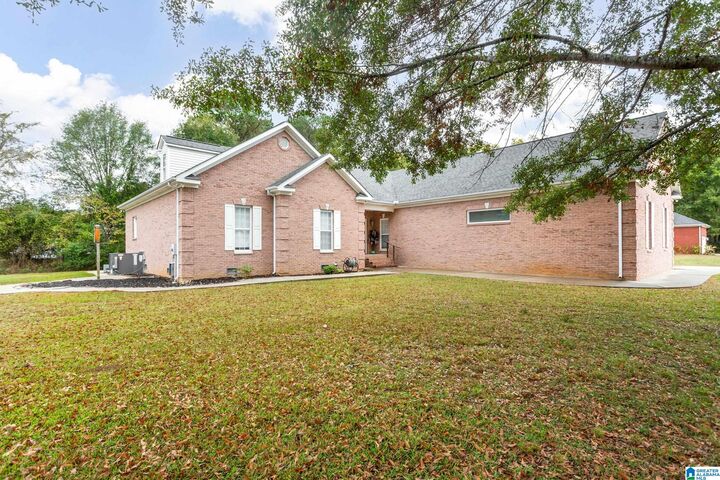 Property Photo: 147 Lazy Brook Drive AL 36203