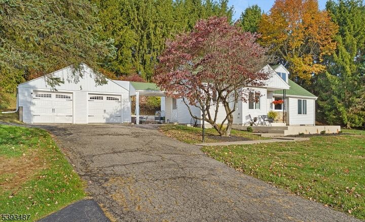 Property Photo:  35 Frog Hollow Rd.  NJ 07830 