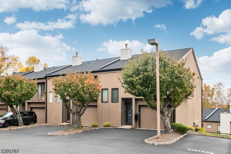 Property Photo:  1146 Stephanie Dr 1146  NJ 07006 