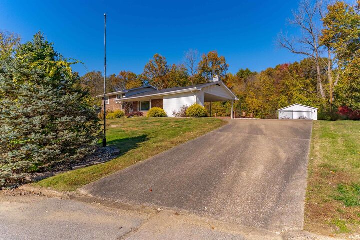 Property Photo: 8207 Pine Creek Drive IN 47710