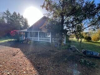 Property Photo:  90 Gibson Lane  OR 97357 