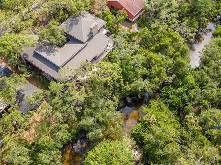 Property Photo:  1296 Weybridge Lane  FL 34698 