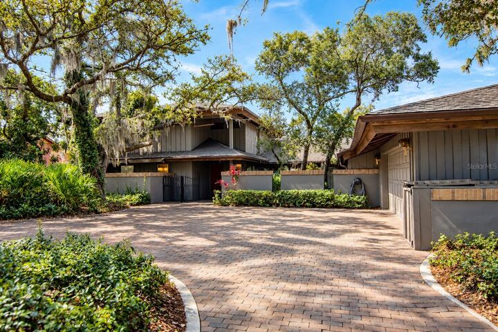 Property Photo:  1296 Weybridge Lane  FL 34698 