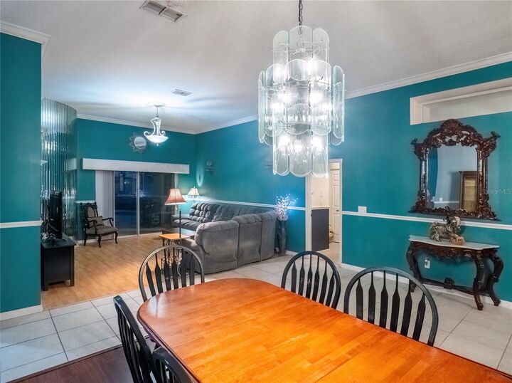 Property Photo: 2087 Westbourne Drive FL 32765