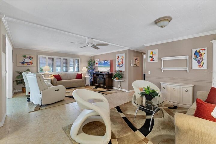 Property Photo: 1206 45th Avenue Drive E FL 34222