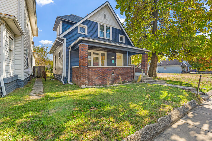 Property Photo: 2401 N Olney Street IN 46218