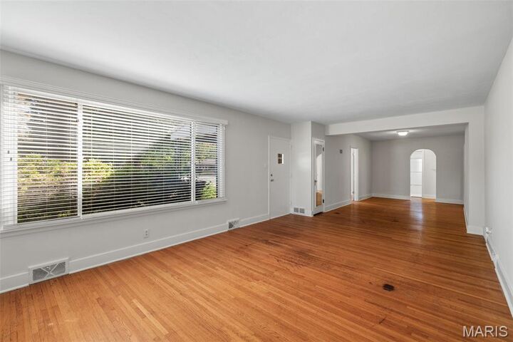 Property Photo:  847 N Florissant Road  MO 63135 