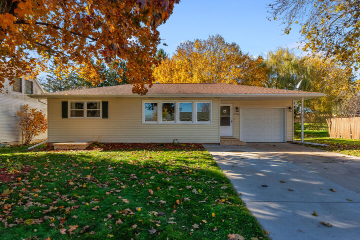 1516 Center St  Watertown WI 53098 photo