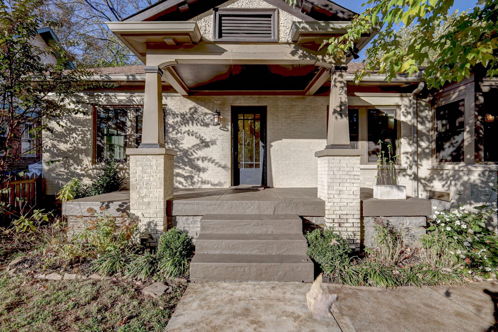 Property Photo: 2111 Early Ave TN 37206