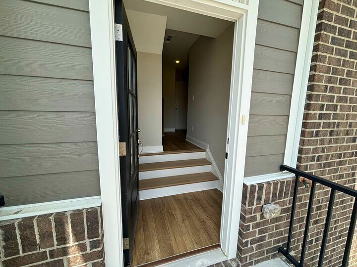 Property Photo:  233 Ben Hill Dr  TN 37013 