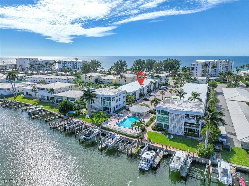 Property Photo: 2100 Gulf Shore Boulevard N 212 FL 34102