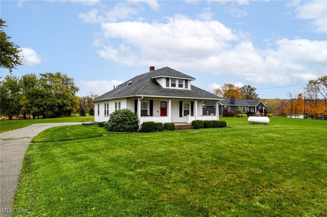 Property Photo:  14831 Smith Goshen Road  OH 44609 