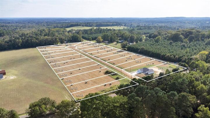 817 Private Road 3168  Gilmer TX 75645 photo