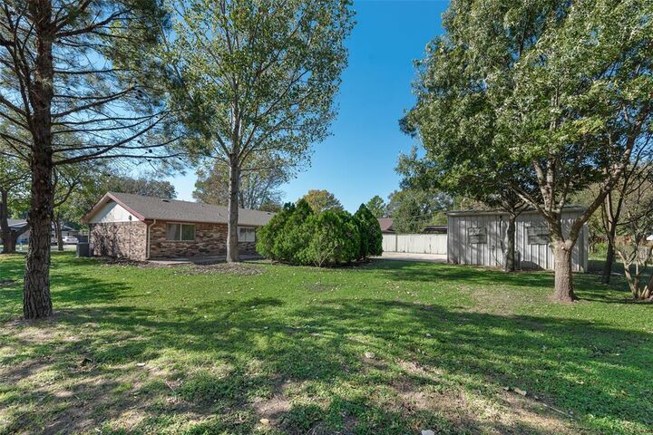 Property Photo:  703 Rolling Ridge Lane  TX 75116 