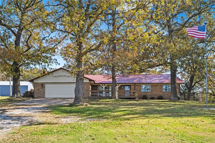 Property Photo: 7178 Highway 412 AR 72738