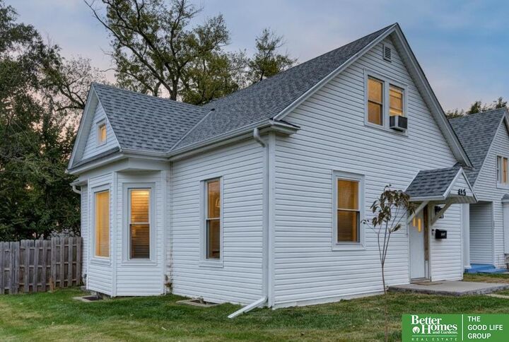 2047 N 48 Avenue  Omaha NE 68104 photo