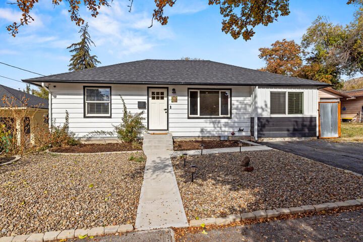 1855 Portland Street  Klamath Falls OR 97601 photo