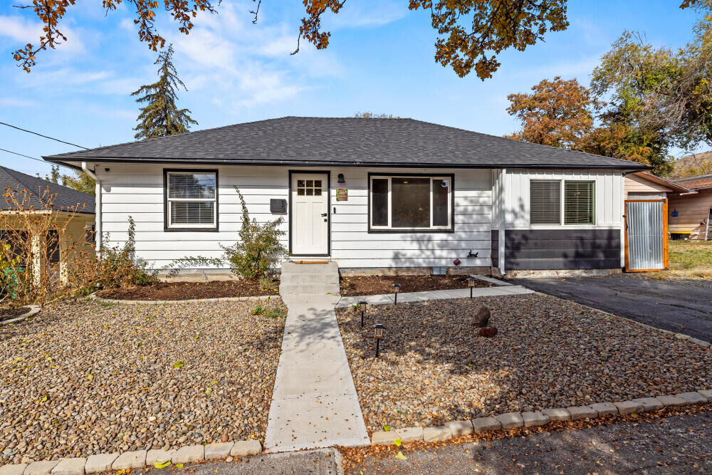 Property Photo: 1855 Portland Street OR 97601