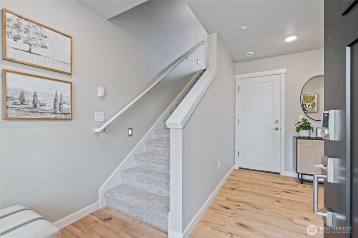 Property Photo: 14424 Madison Way C4 WA 98087