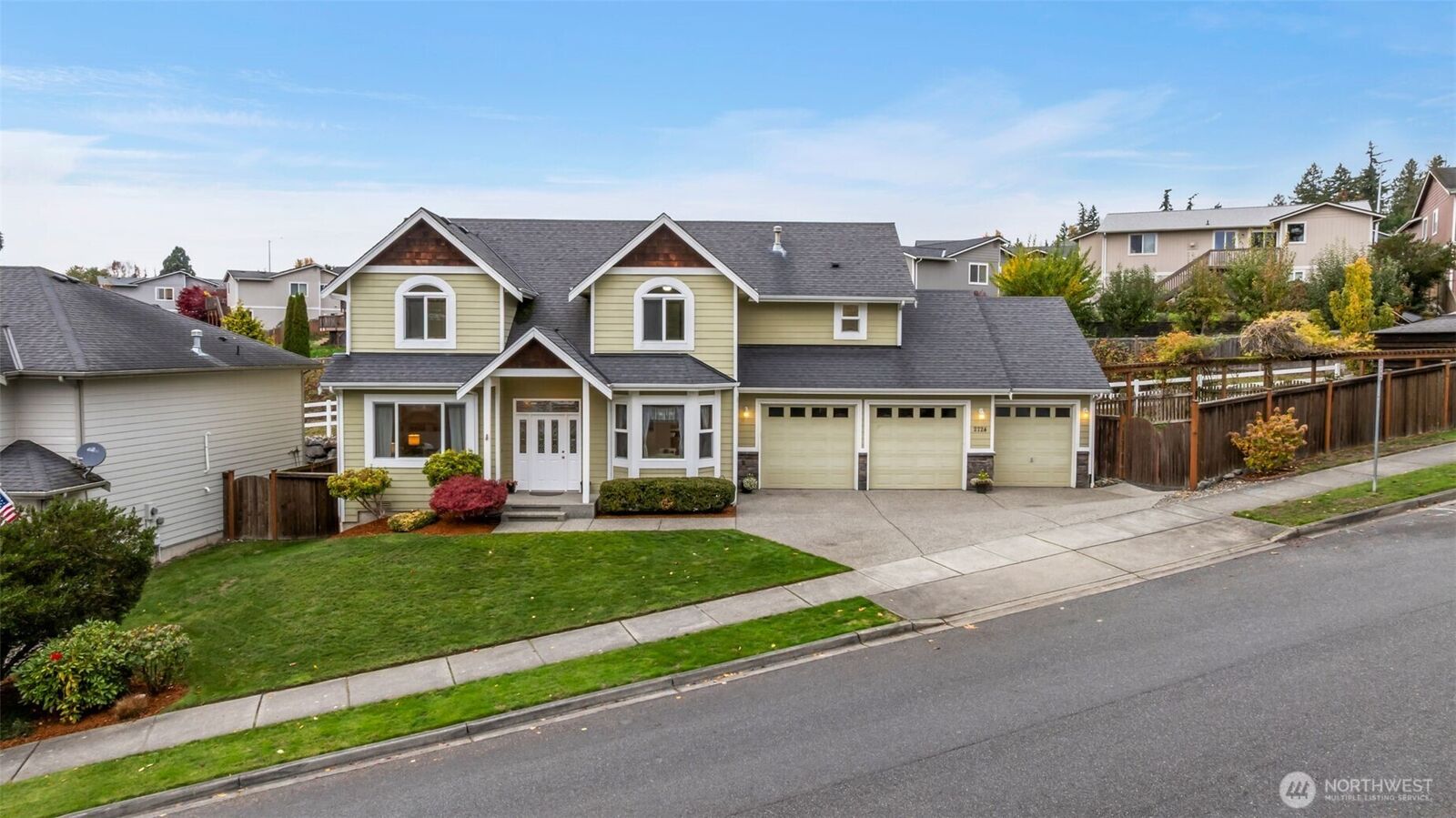 Property Photo: 2724 74th Drive NE WA 98270