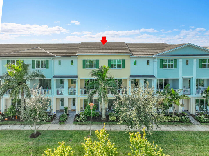 Property Photo: 12689 Machiavelli Way FL 33418