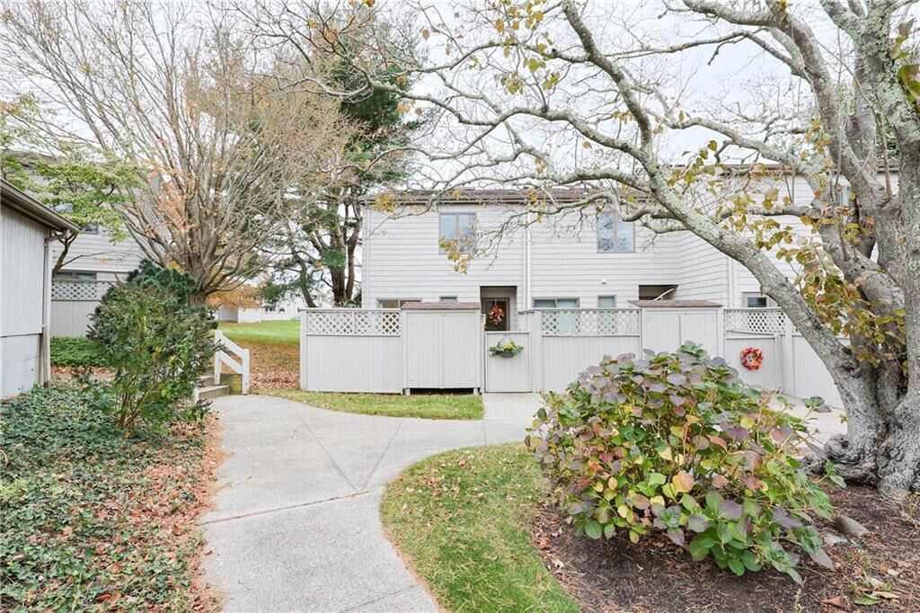 Property Photo:  94 Windward Lane  RI 02809 