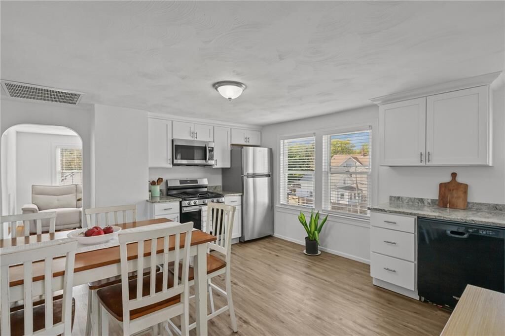 Property Photo:  41 Henrietta Street  RI 02904 