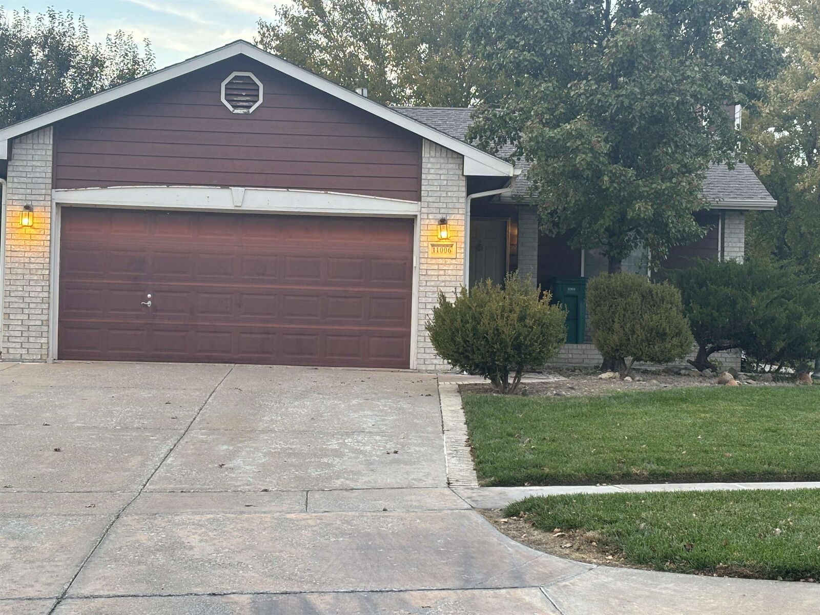 Property Photo:  11006 W Sterling St  KS 67205-2540 