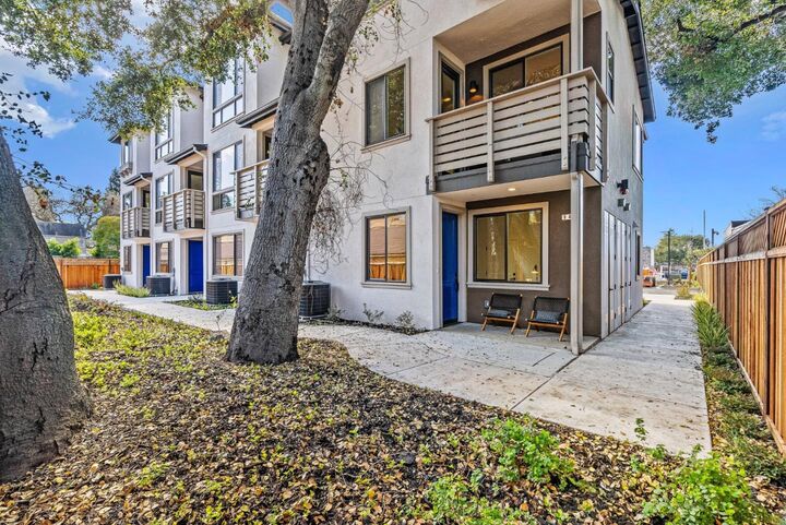 943 Woodside Road  Redwood City CA 94061 photo