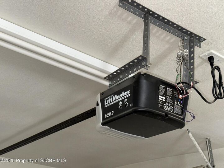 Property Photo: 3003 Yale Drive NM 87402