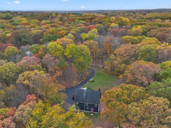 Property Photo:  23 Wilson Road  CT 06883 