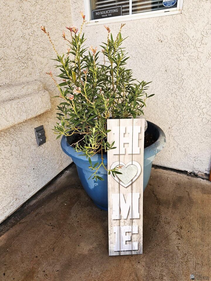 Property Photo: 2762 S 36 Dr AZ 85364