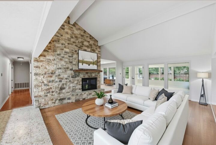 Property Photo: 10923 Preston Trails Drive TX 78747