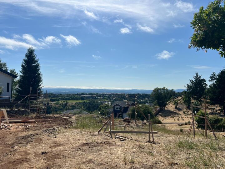 Property Photo: 3700 Giorno Court CA 95404